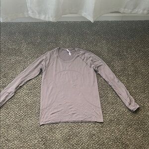 Lululemon top